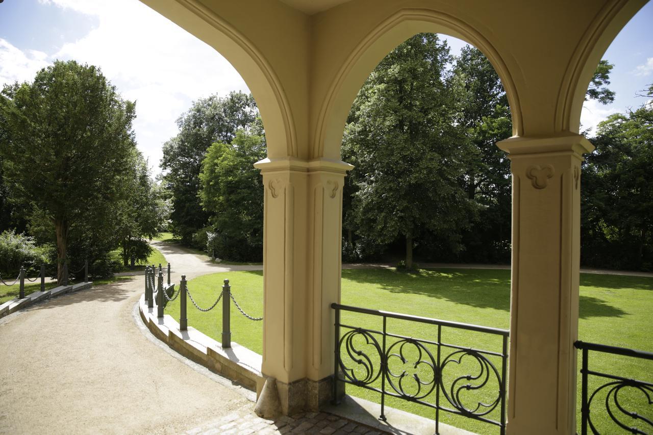 Romantik Hotel Schloss Reichenow Esterno foto