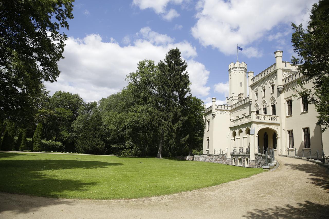 Romantik Hotel Schloss Reichenow Esterno foto