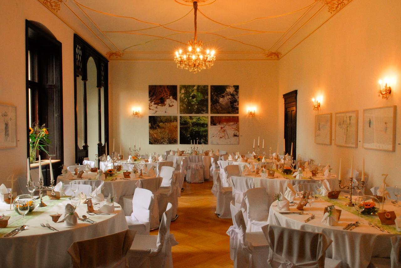 Romantik Hotel Schloss Reichenow Esterno foto