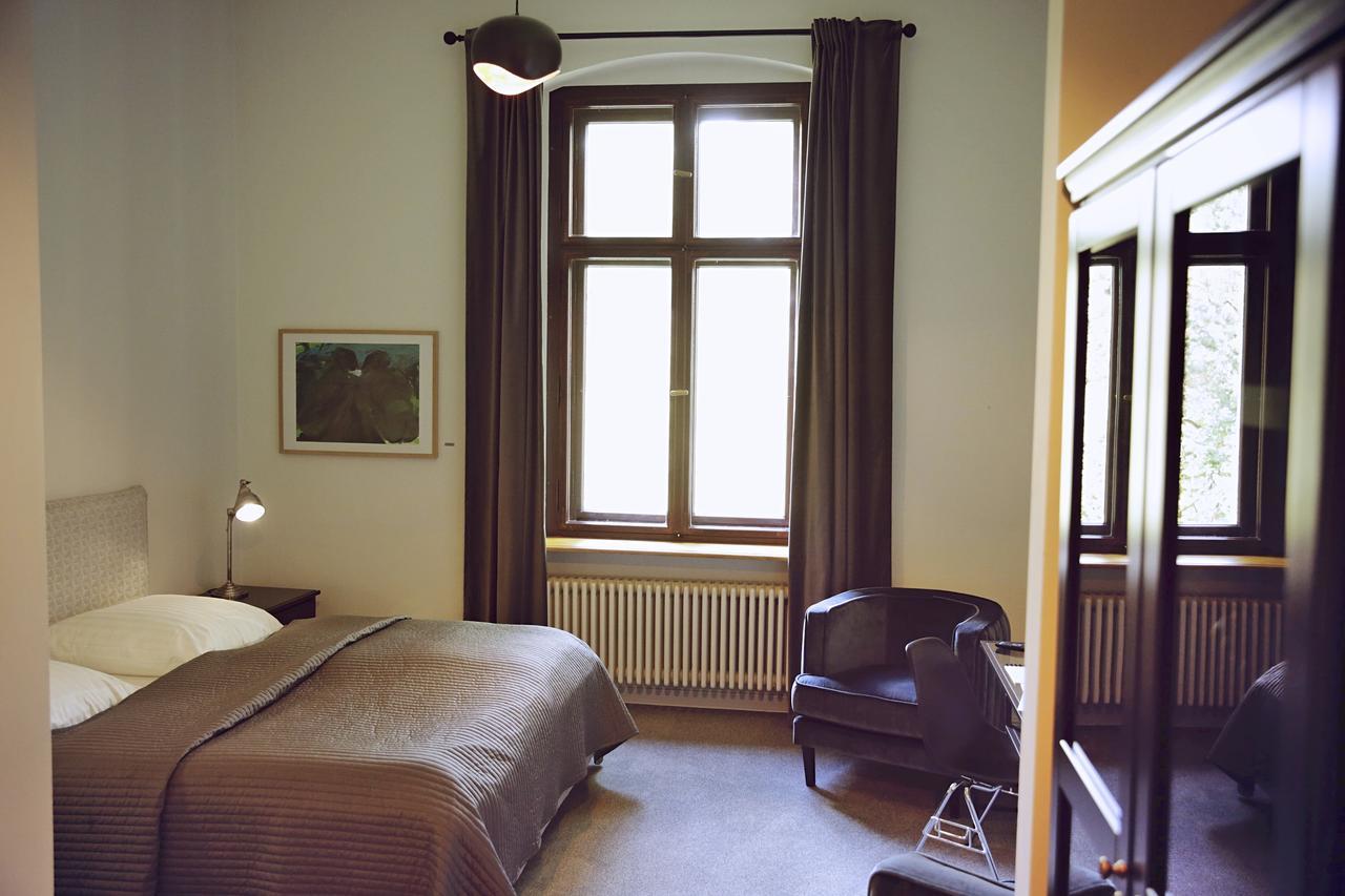 Romantik Hotel Schloss Reichenow Esterno foto